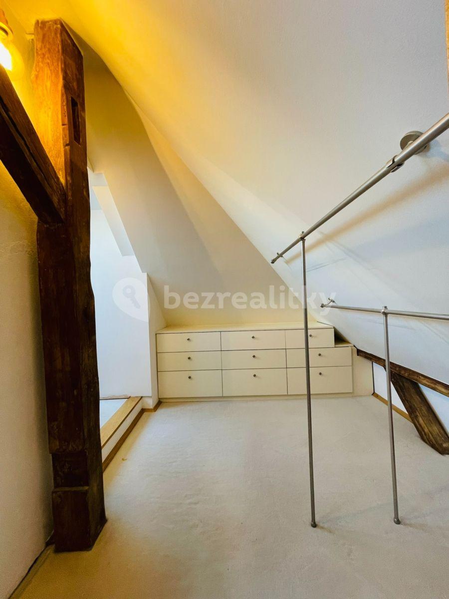 3 bedroom with open-plan kitchen flat for sale, 101 m², Krokova, Prague, Prague