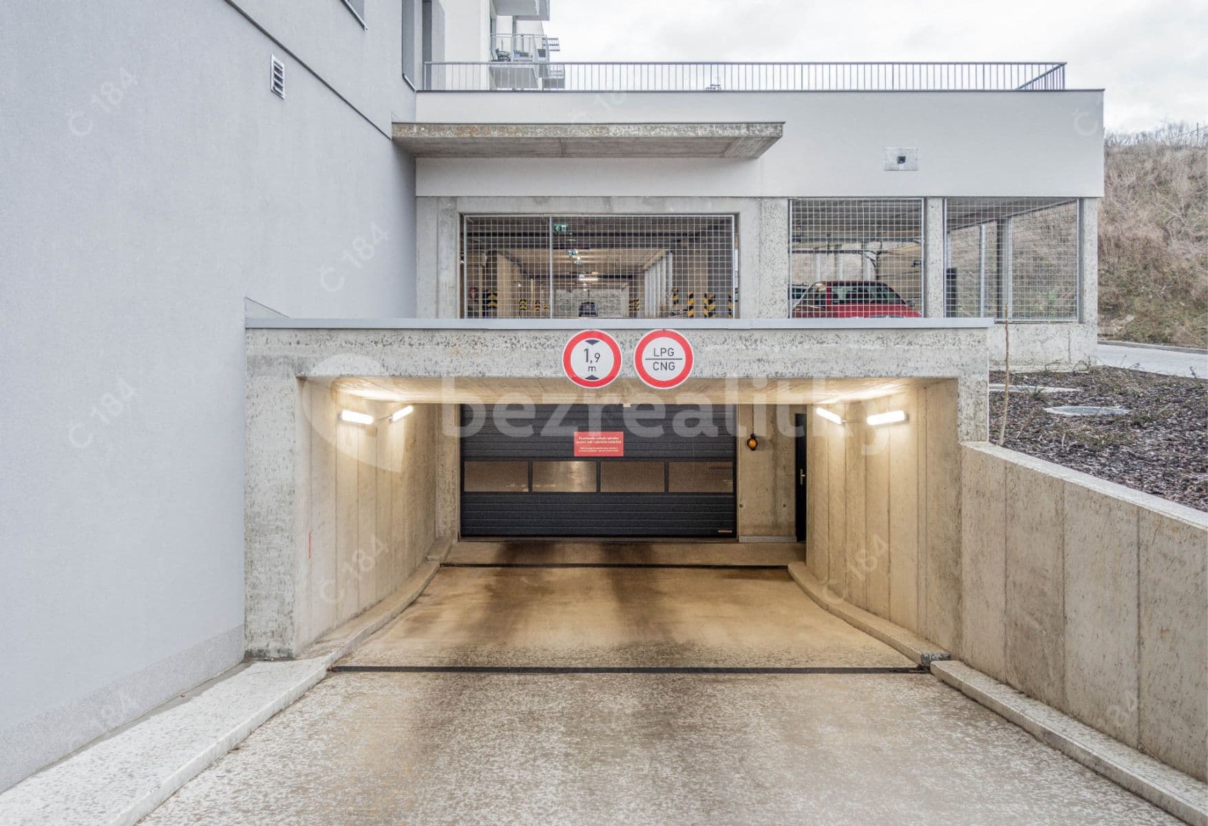 garage to rent, 15 m², Čerpadlová, Prague, Prague
