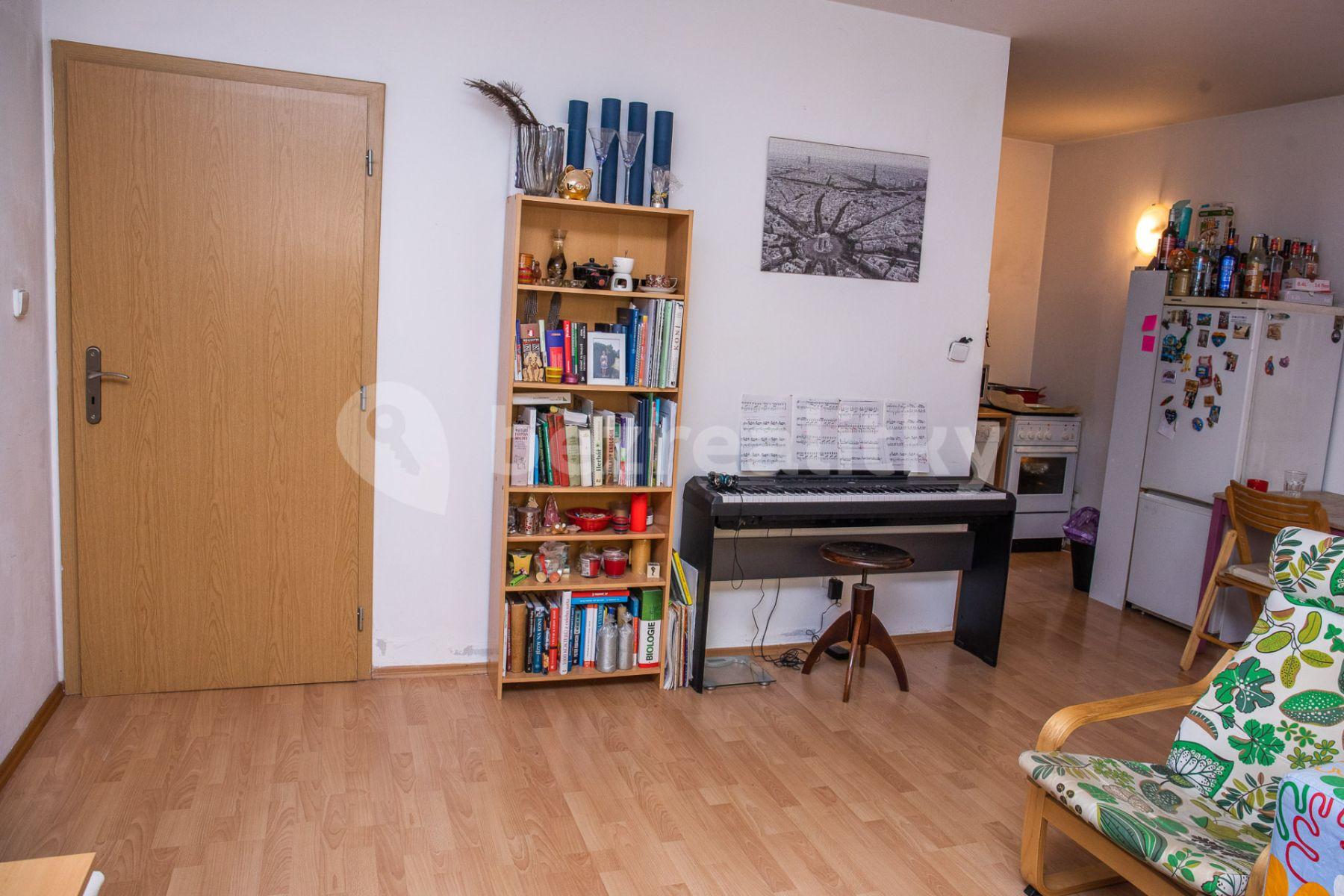 Studio flat for sale, 45 m², Prague, Prague