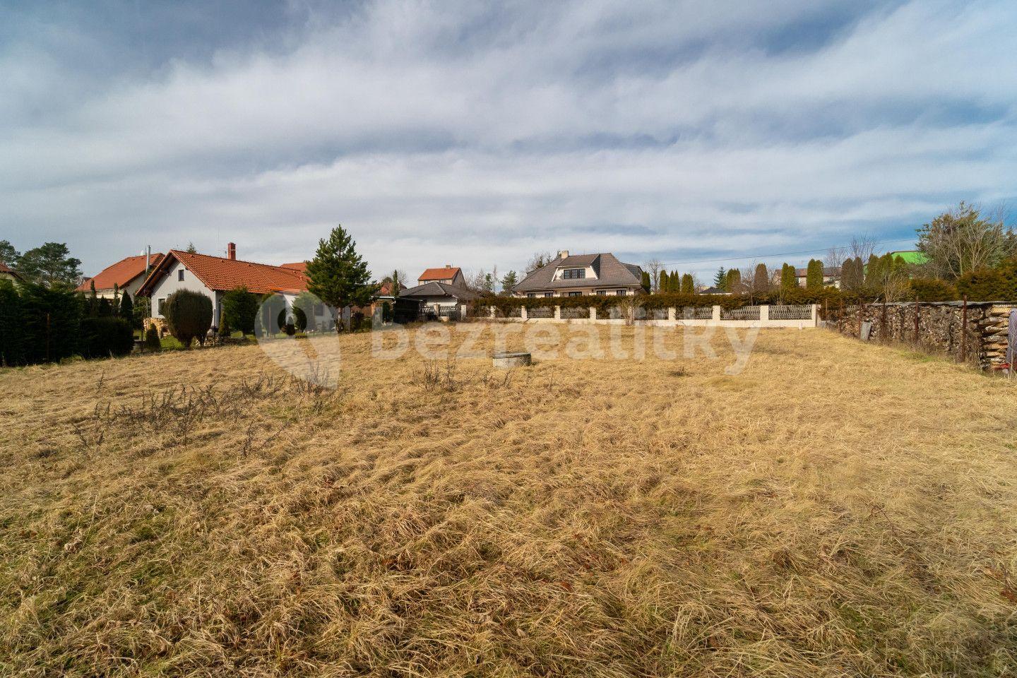 plot for sale, 1,061 m², Pod Kuchyňkou, Neumětely, Středočeský Region