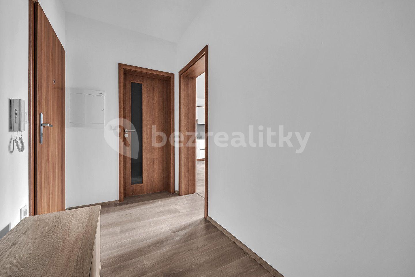 1 bedroom with open-plan kitchen flat for sale, 47 m², Husova, Hronov, Královéhradecký Region