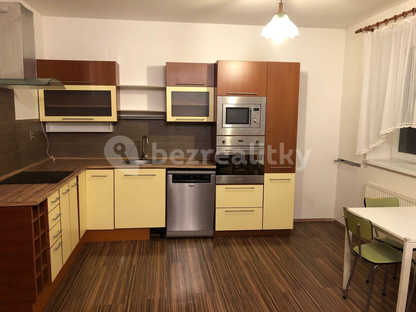 1 bedroom with open-plan kitchen flat to rent, 67 m², Havlíčkova, Kralupy nad Vltavou, Středočeský Region