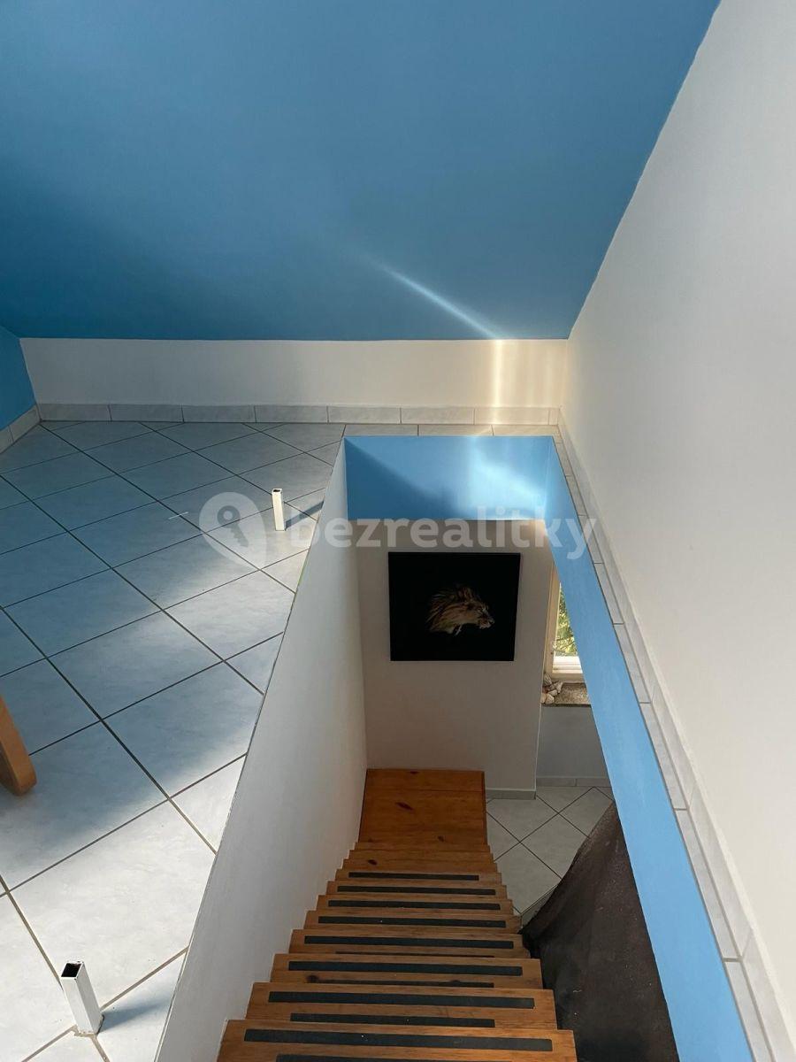 5 bedroom flat for sale, 113 m², Dlouhá, Velké Opatovice, Jihomoravský Region