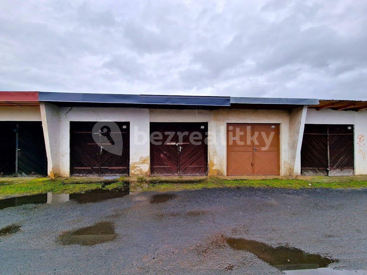 garage for sale, 23 m², U Hilarie, Cheb, Karlovarský Region