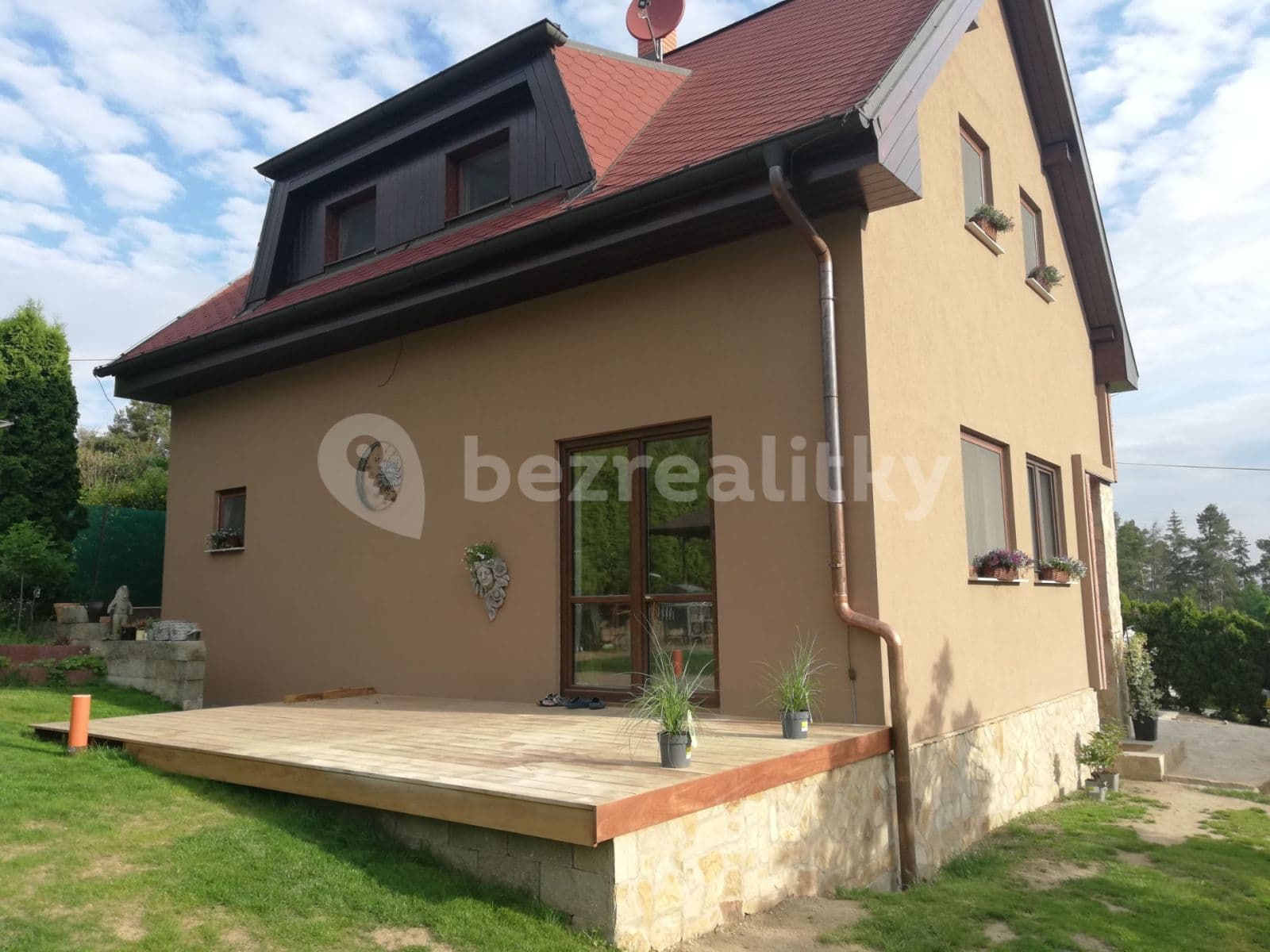 house for sale, 118 m², Nové Dvory, Středočeský Region