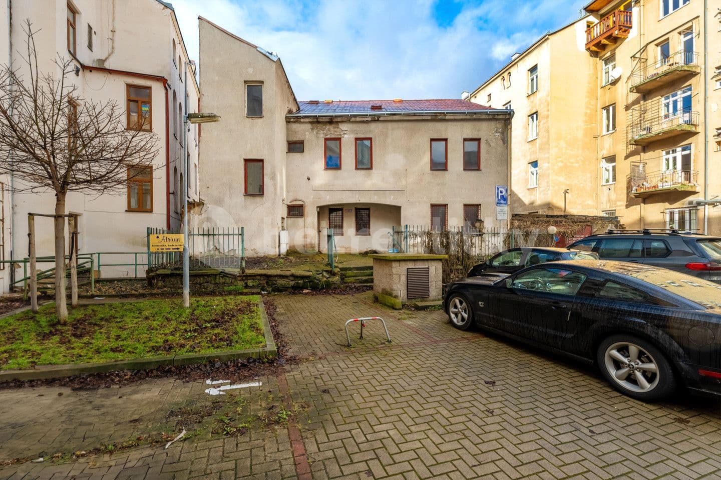 non-residential property for sale, 244 m², Velká Hradební, Ústí nad Labem, Ústecký Region