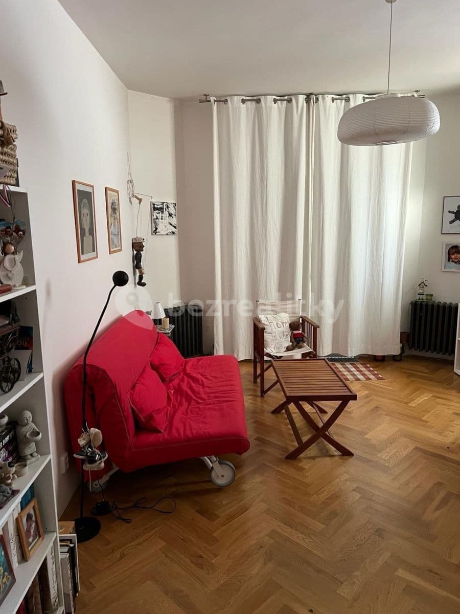 Studio flat to rent, 35 m², Fráni Šrámka, Prague, Prague