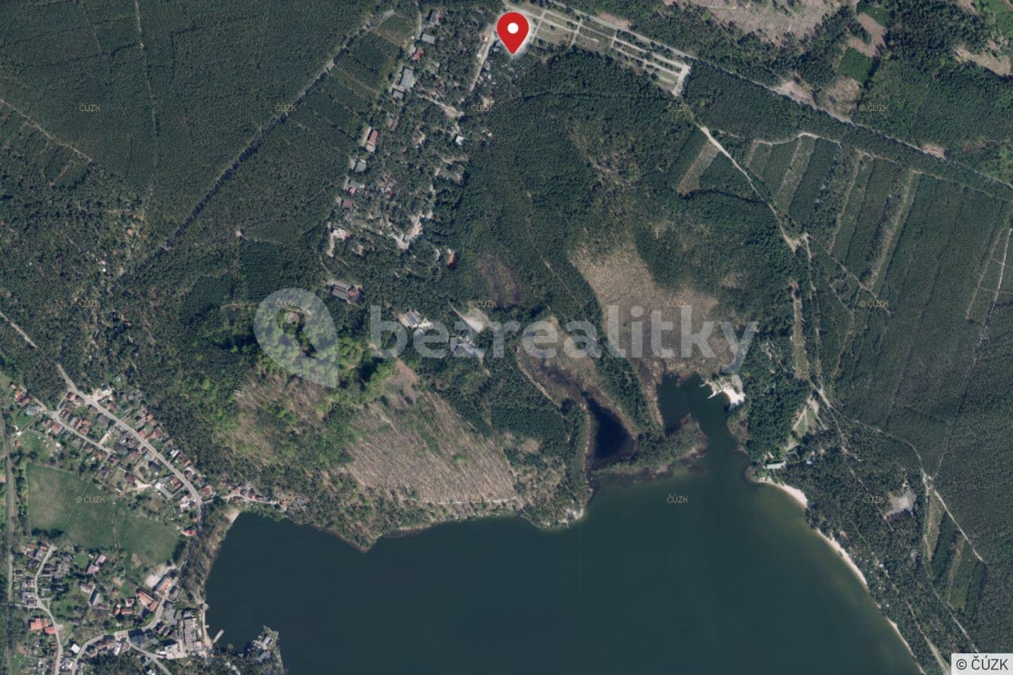 recreational property for sale, 225 m², Pod Borným, Doksy, Liberecký Region