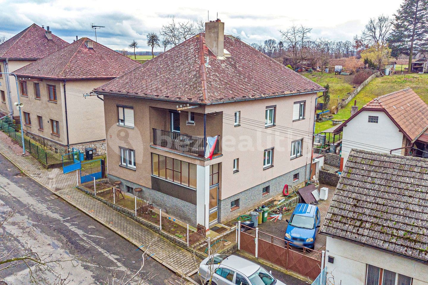 house for sale, 230 m², Močovice, Středočeský Region