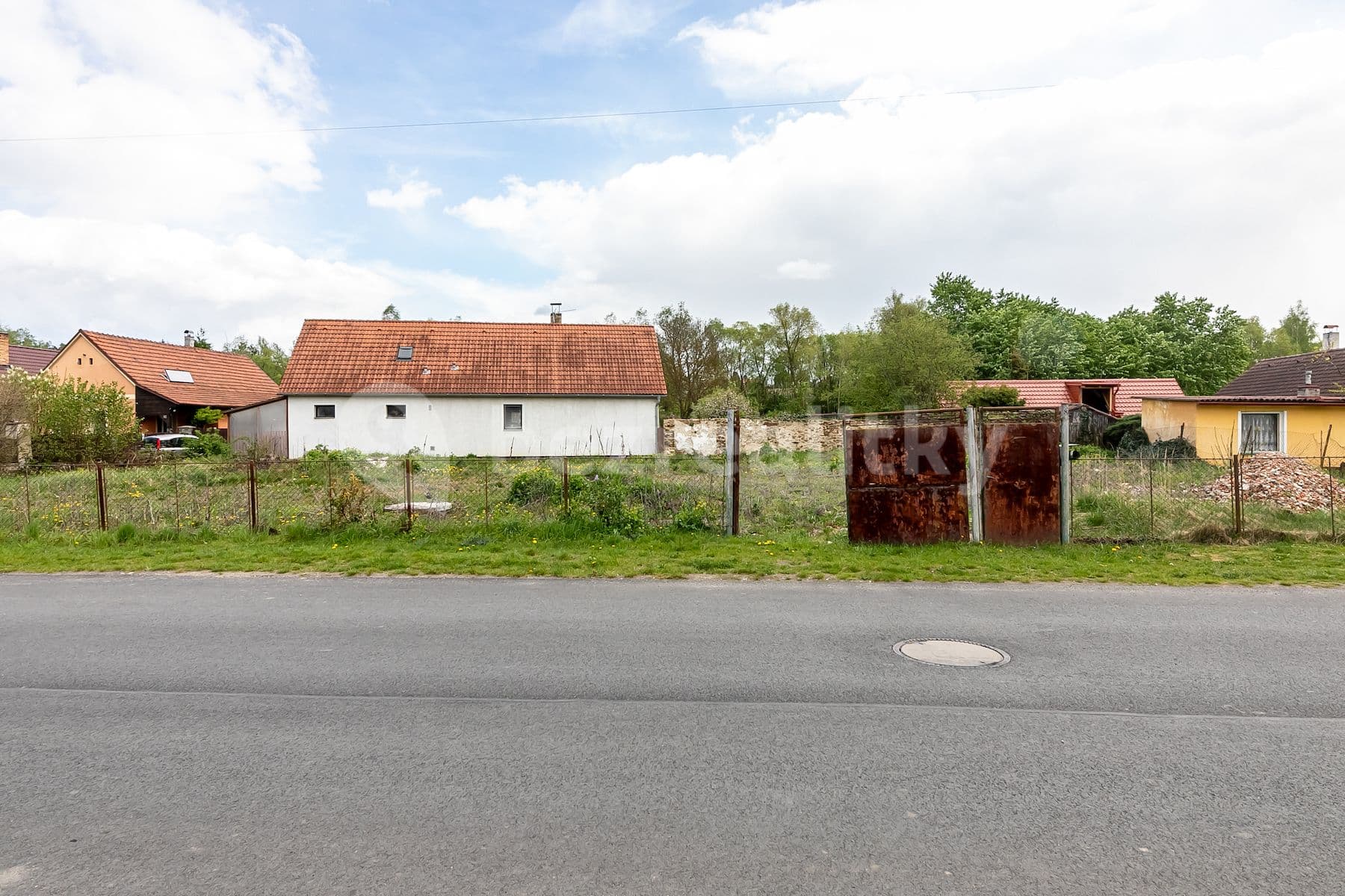 plot for sale, 905 m², Roudná, Roudná, Jihočeský Region