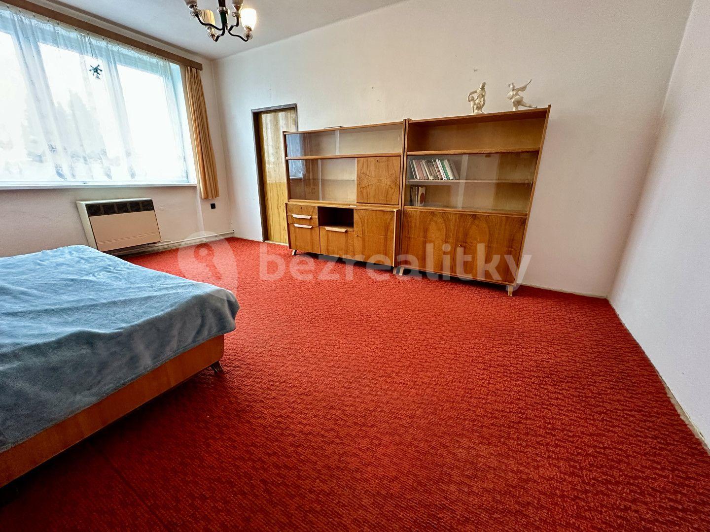 3 bedroom flat for sale, 73 m², Za Branou, Pacov, Vysočina Region