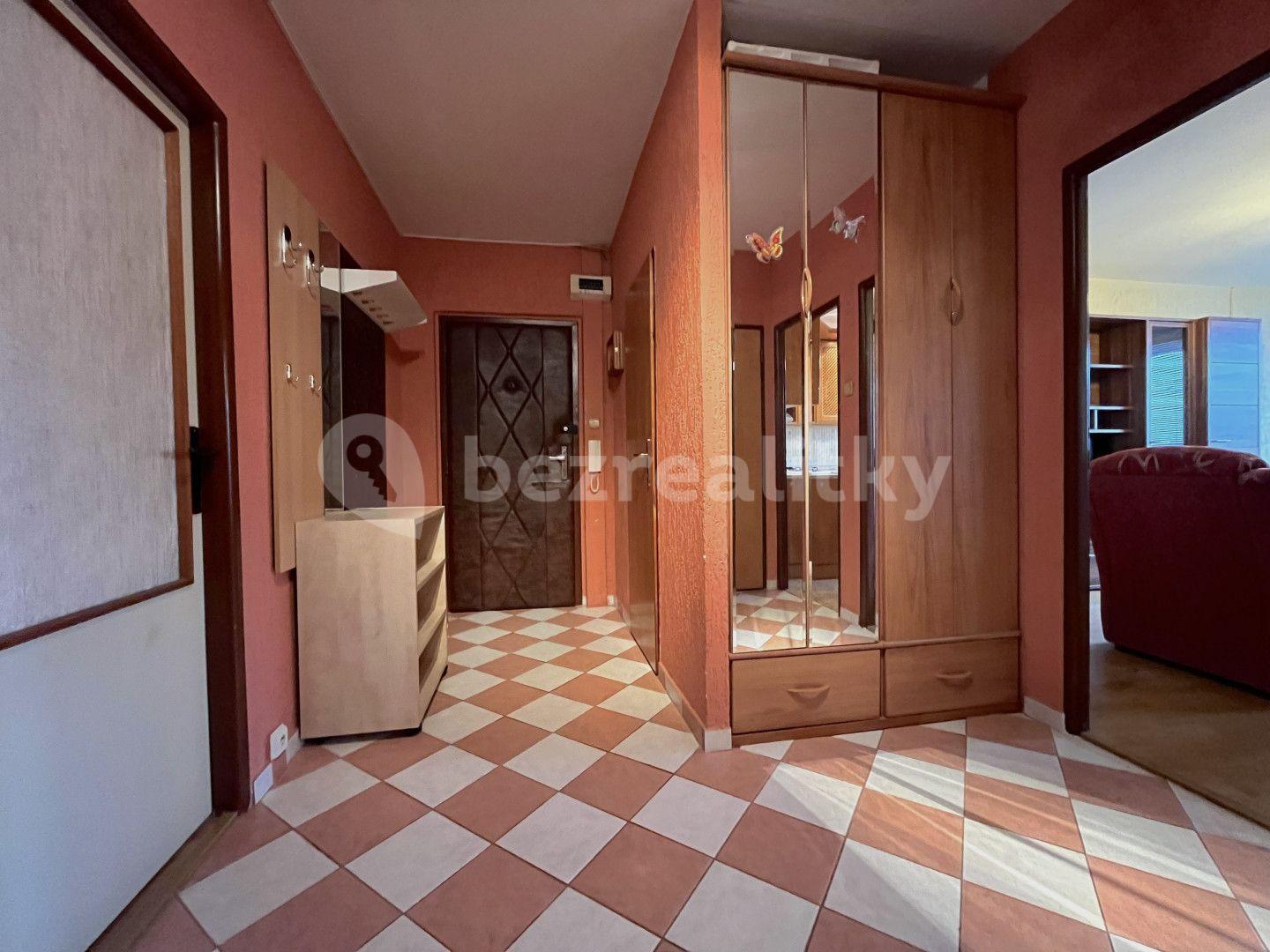 3 bedroom flat for sale, 70 m², Janouchova, Prague, Prague