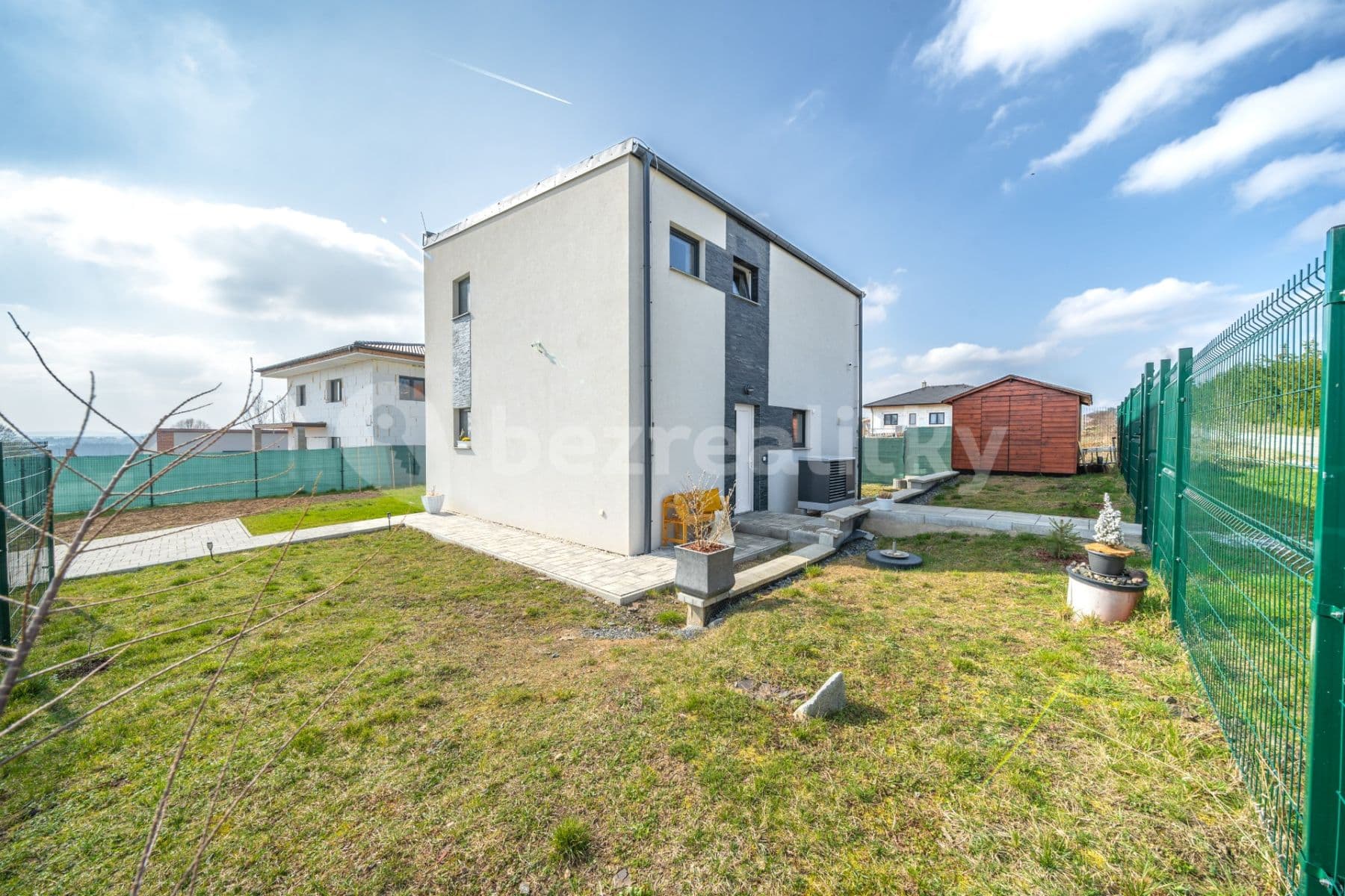 house for sale, 105 m², Rychlých šípů, Dobříš, Středočeský Region