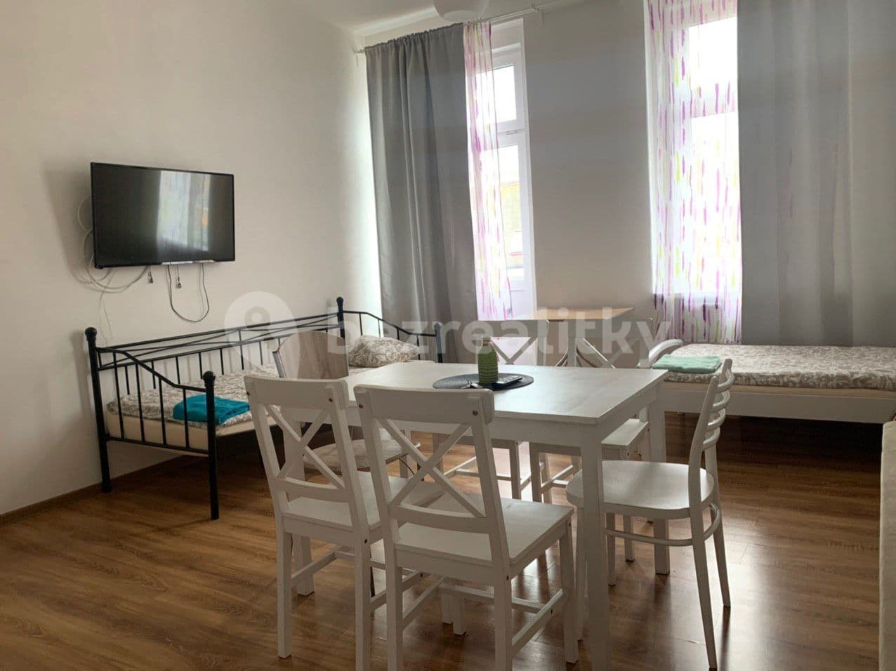 1 bedroom with open-plan kitchen flat to rent, 65 m², Ruská, Teplice, Ústecký Region