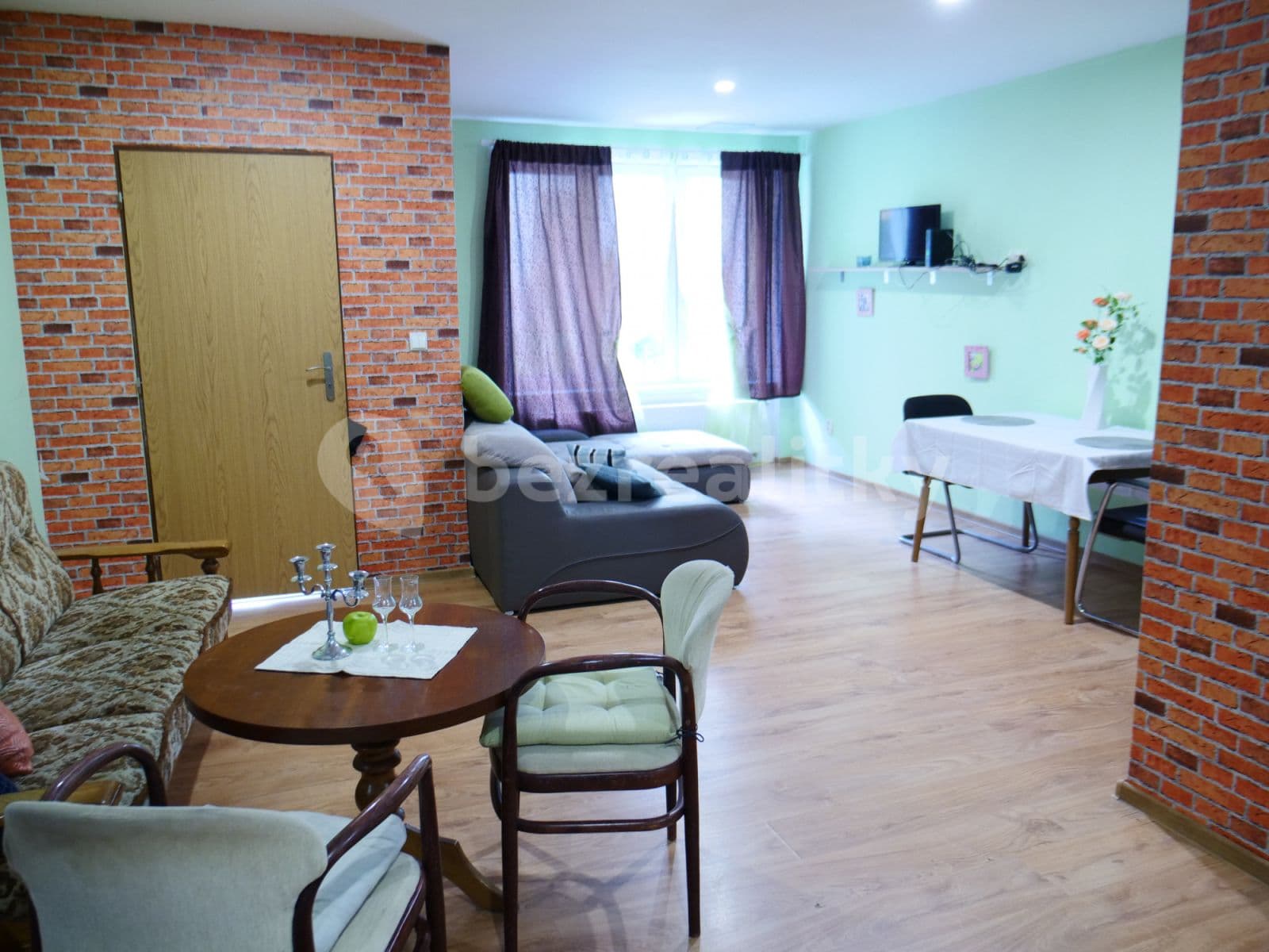 flat to rent, 42 m², Ruská, Teplice, Ústecký Region