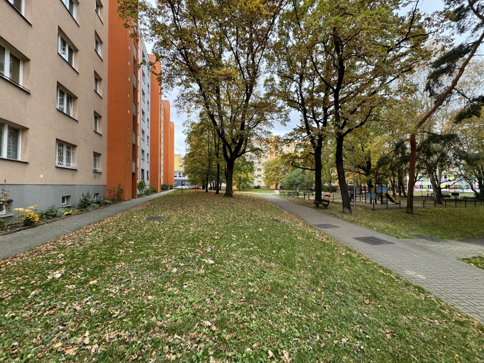 flat to rent, 54 m², Na Petřinách, Prague, Prague