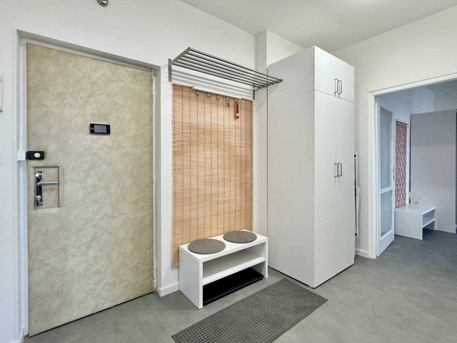 flat to rent, 54 m², Na Petřinách, Prague, Prague