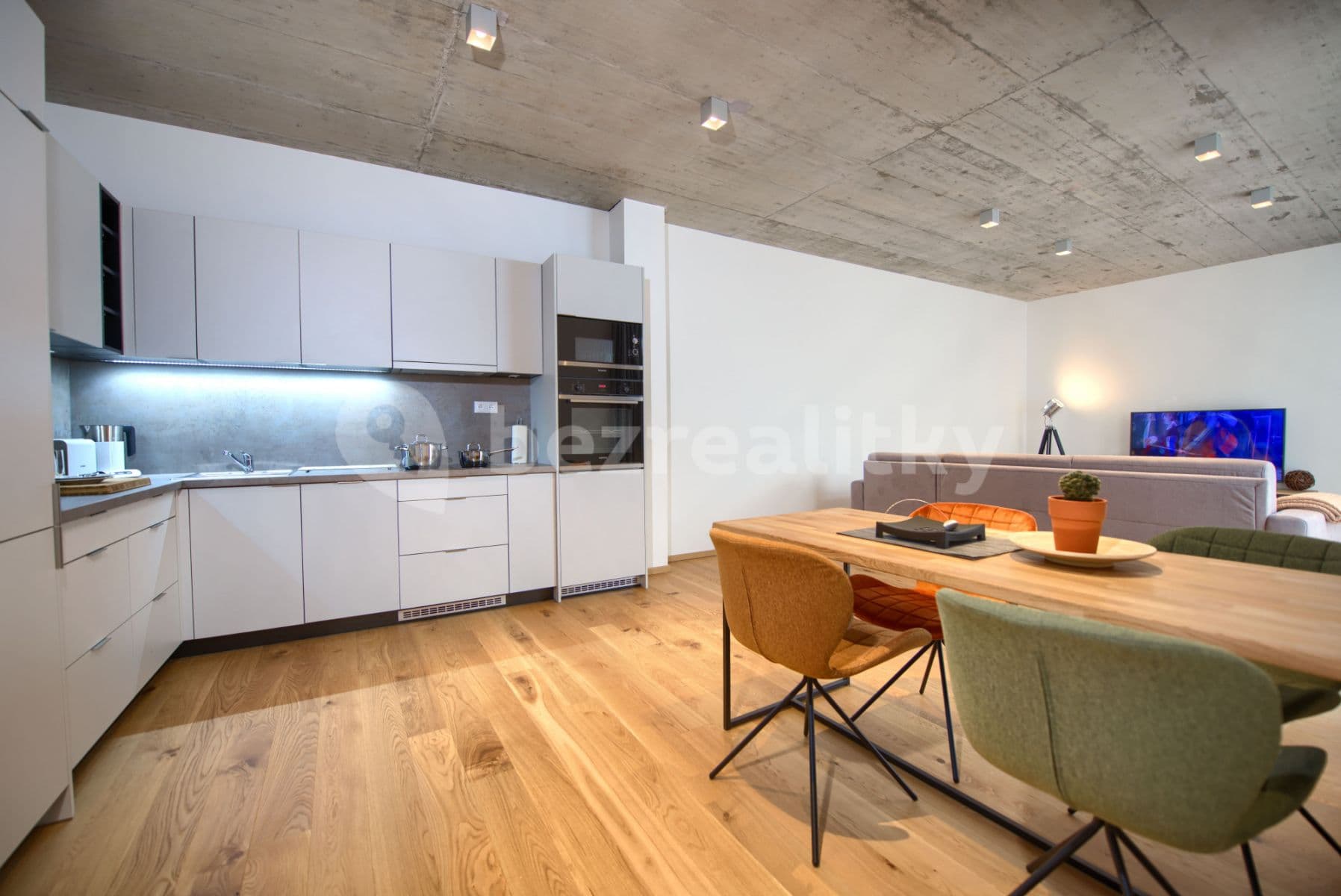 flat to rent, 50 m², Soukenická, Prague, Prague