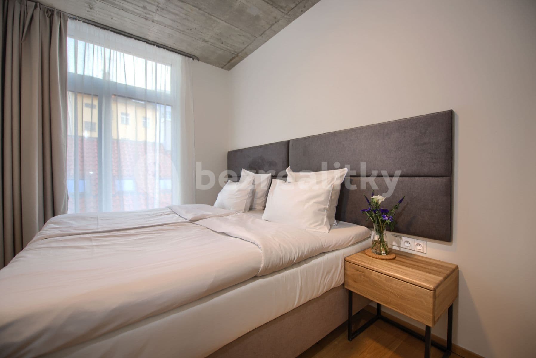 flat to rent, 50 m², Soukenická, Prague, Prague