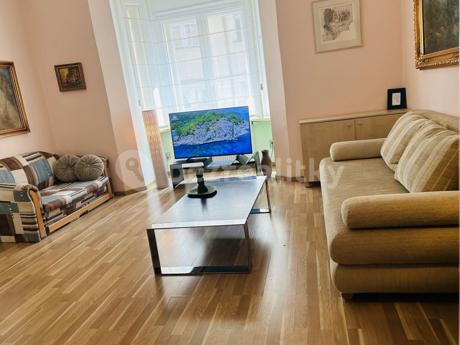 2 bedroom flat to rent, 80 m², Široká, Prague, Prague