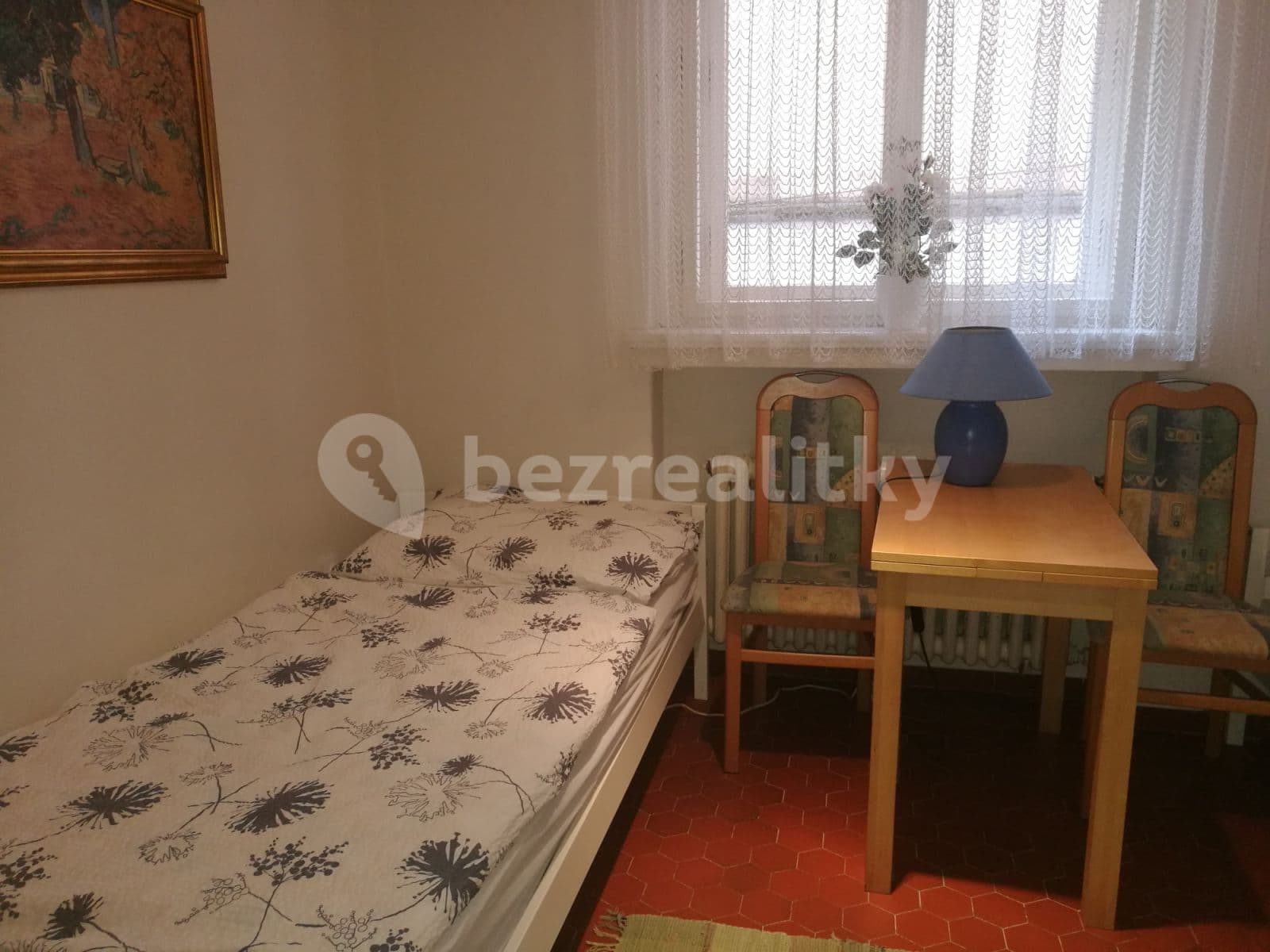 1 bedroom with open-plan kitchen flat to rent, 52 m², Husinecká, Prague, Prague