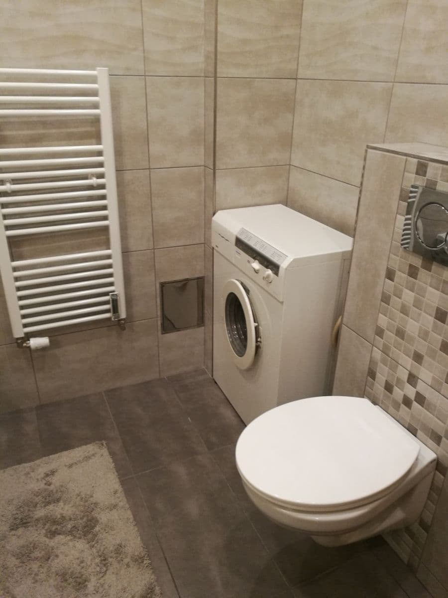 flat to rent, 52 m², Husinecká, Prague, Prague