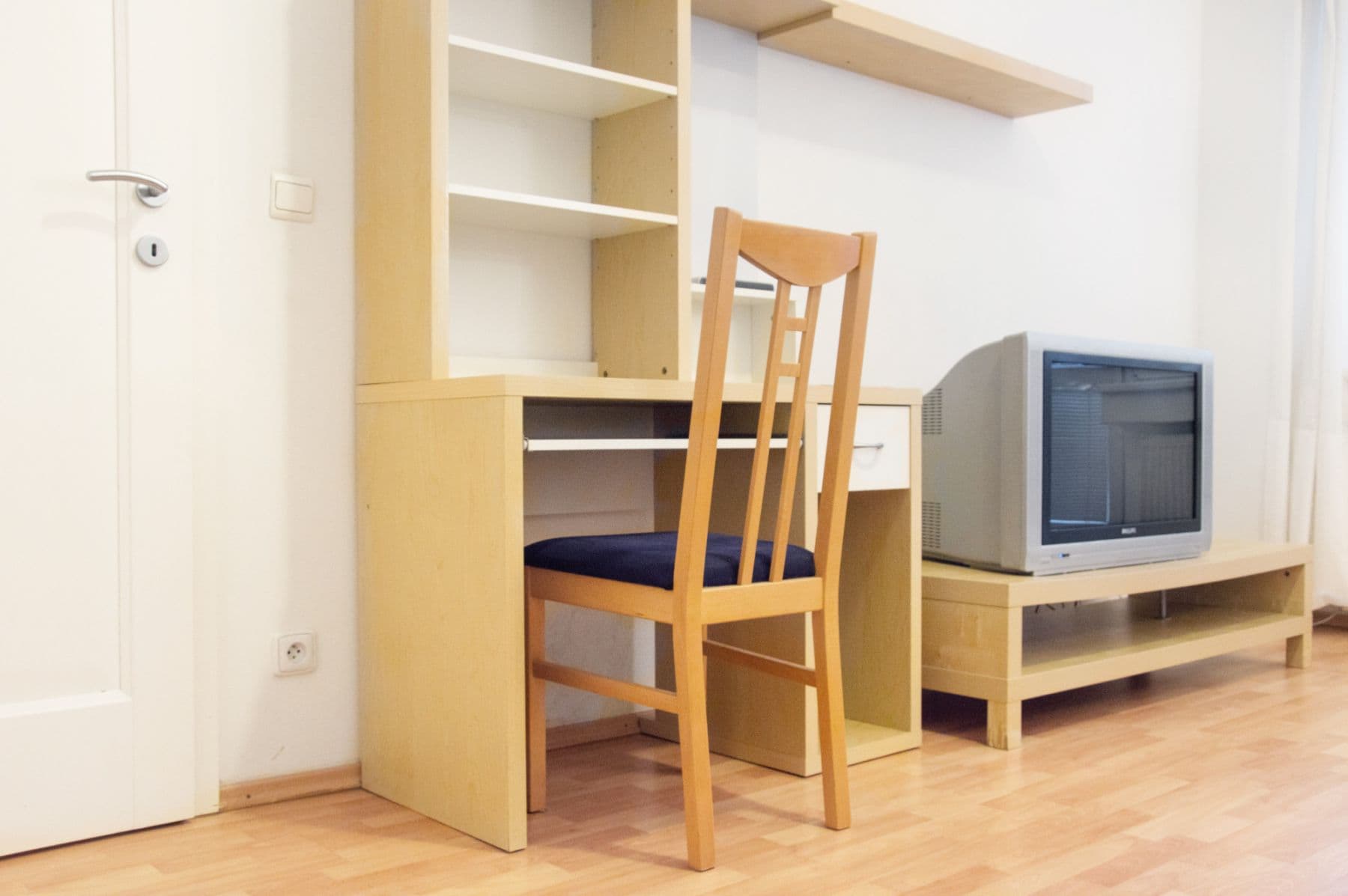 flat to rent, 50 m², Kúpeľná, Bratislava - mestská časť Staré Mesto, Bratislavský Region