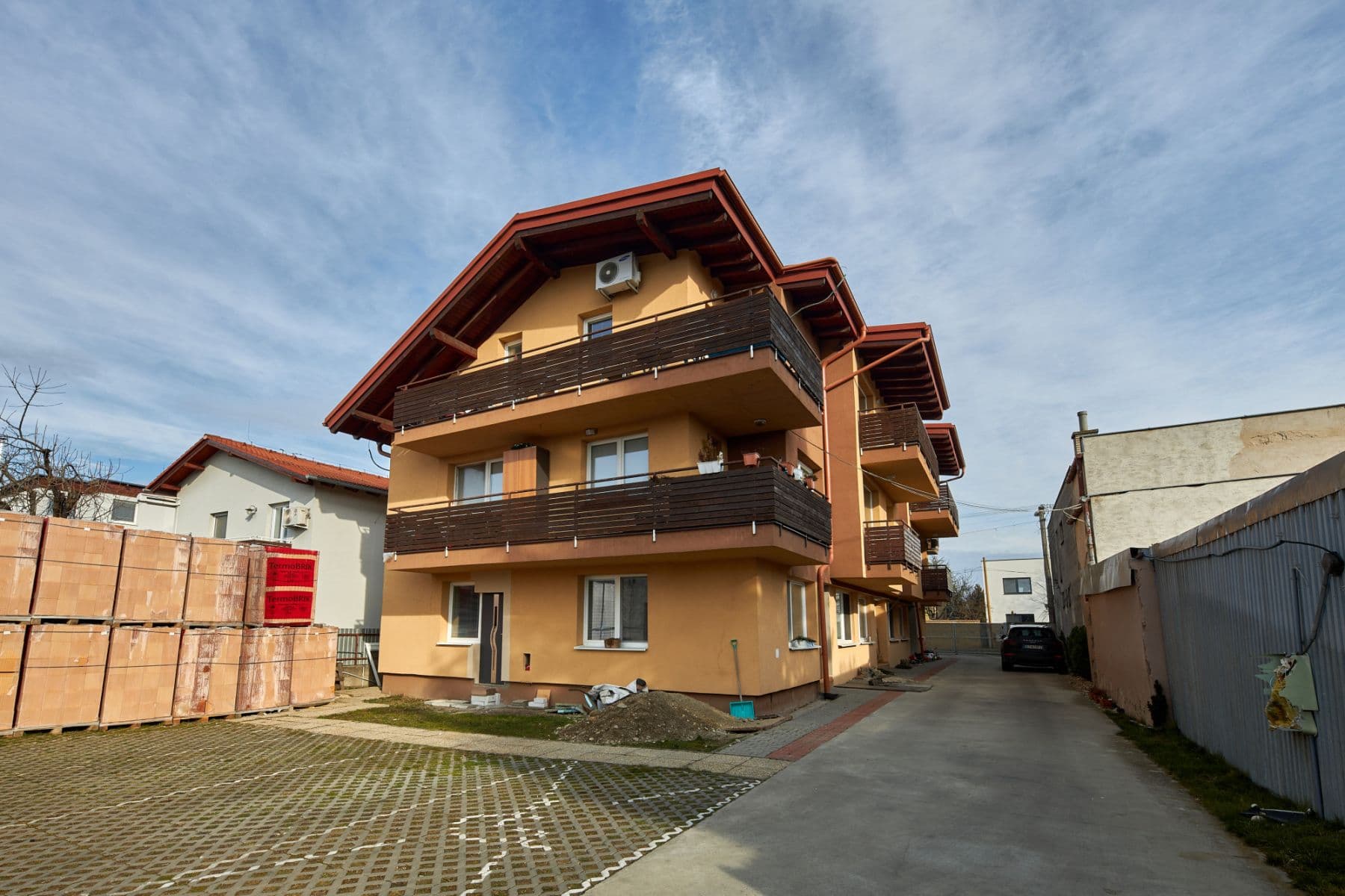 flat to rent, 58 m², Hradská, Vrakuňa, Bratislavský Region