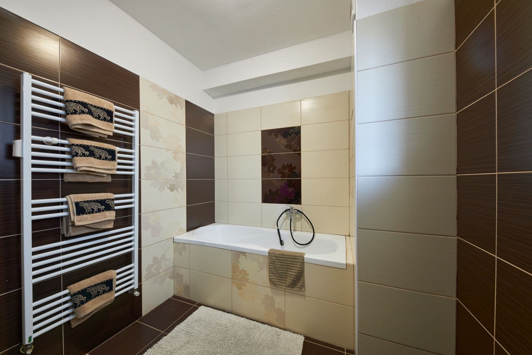 flat to rent, 58 m², Hradská, Vrakuňa, Bratislavský Region