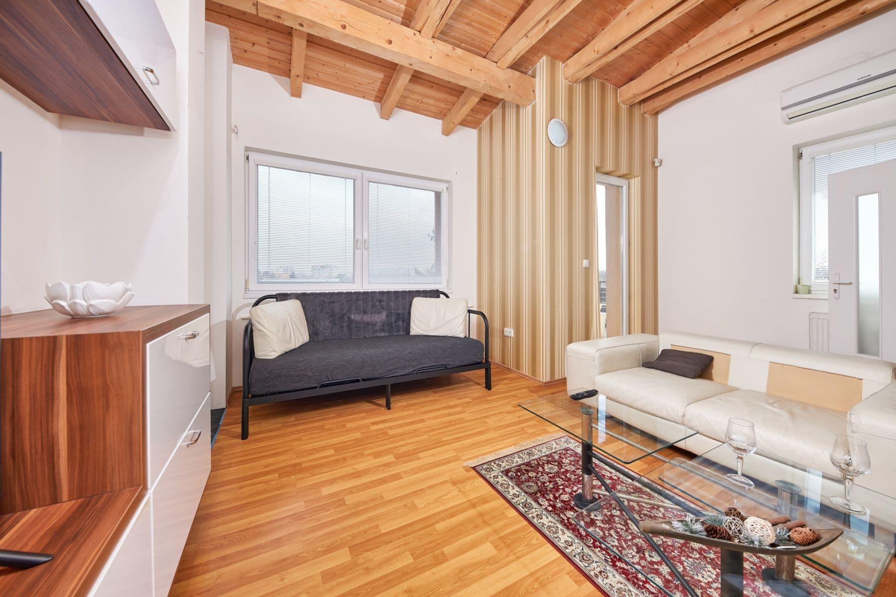 flat to rent, 79 m², Hradská, Vrakuňa, Bratislavský Region