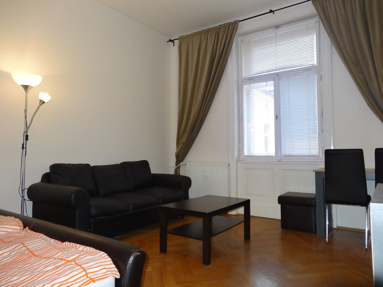flat to rent, 43 m², Gorkého, Bratislava - mestská časť Staré Mesto, Bratislavský Region