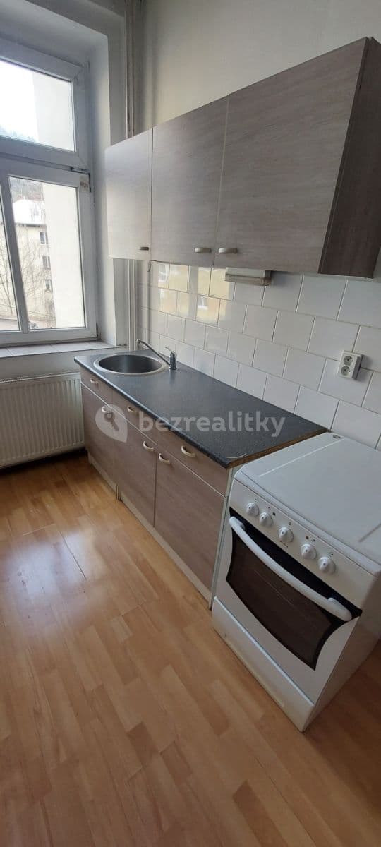 1 bedroom flat to rent, 37 m², Masarykova, Ústí nad Labem, Ústecký Region