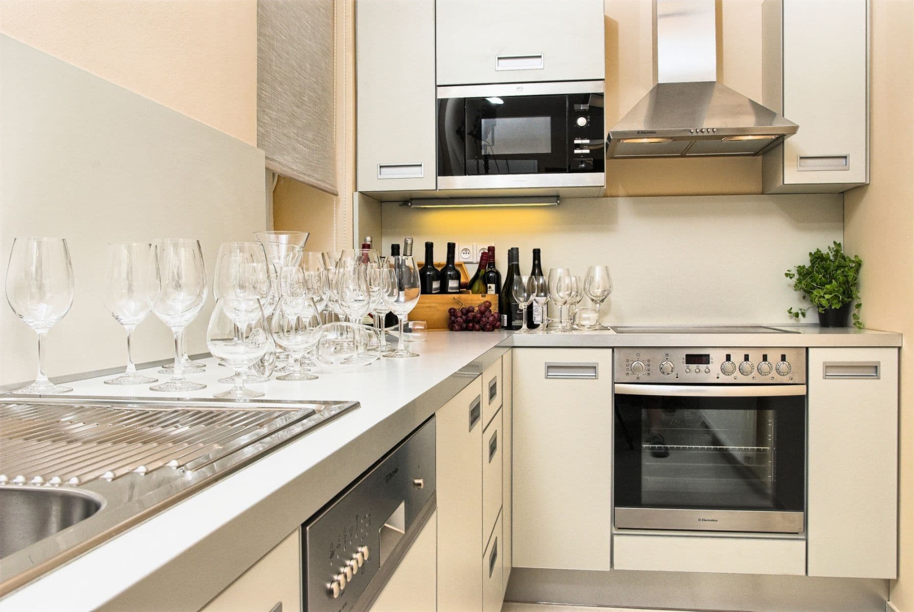 flat to rent, 80 m², Karoliny Světlé, Prague, Prague