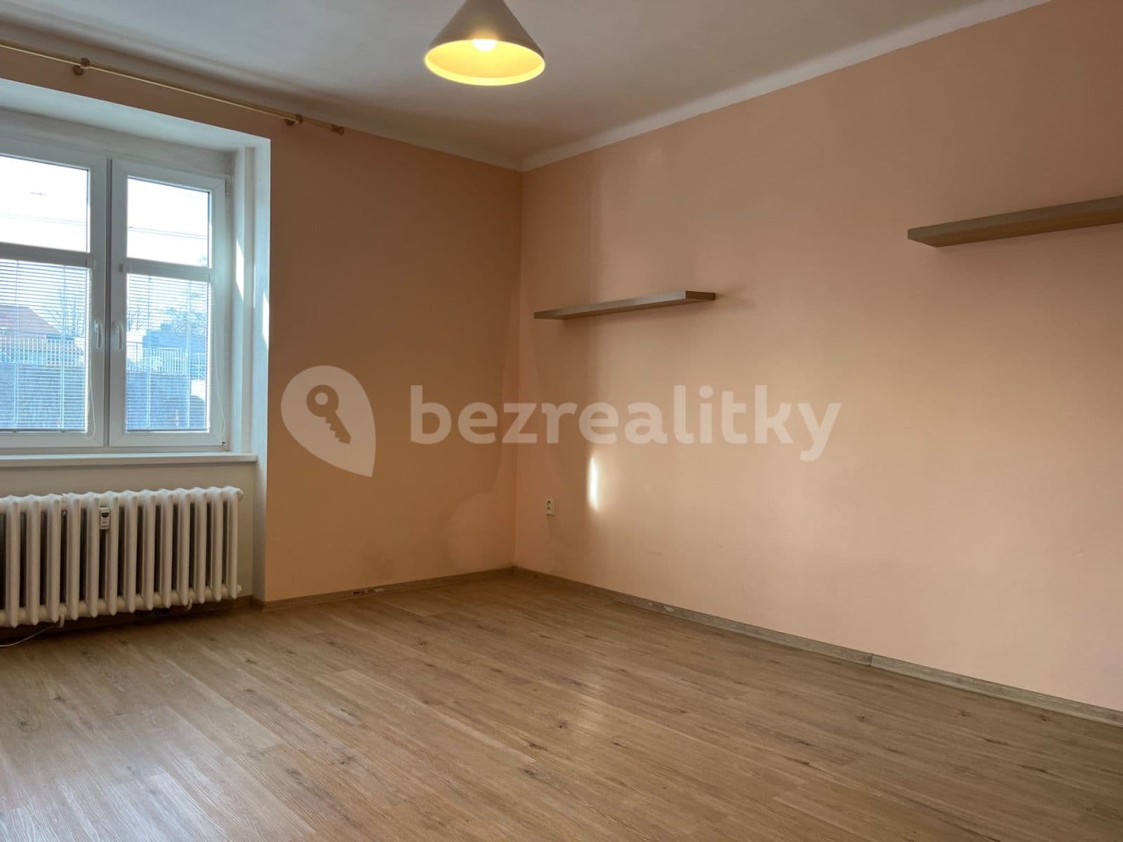 1 bedroom flat to rent, 39 m², Masarykova třída, Teplice, Ústecký Region