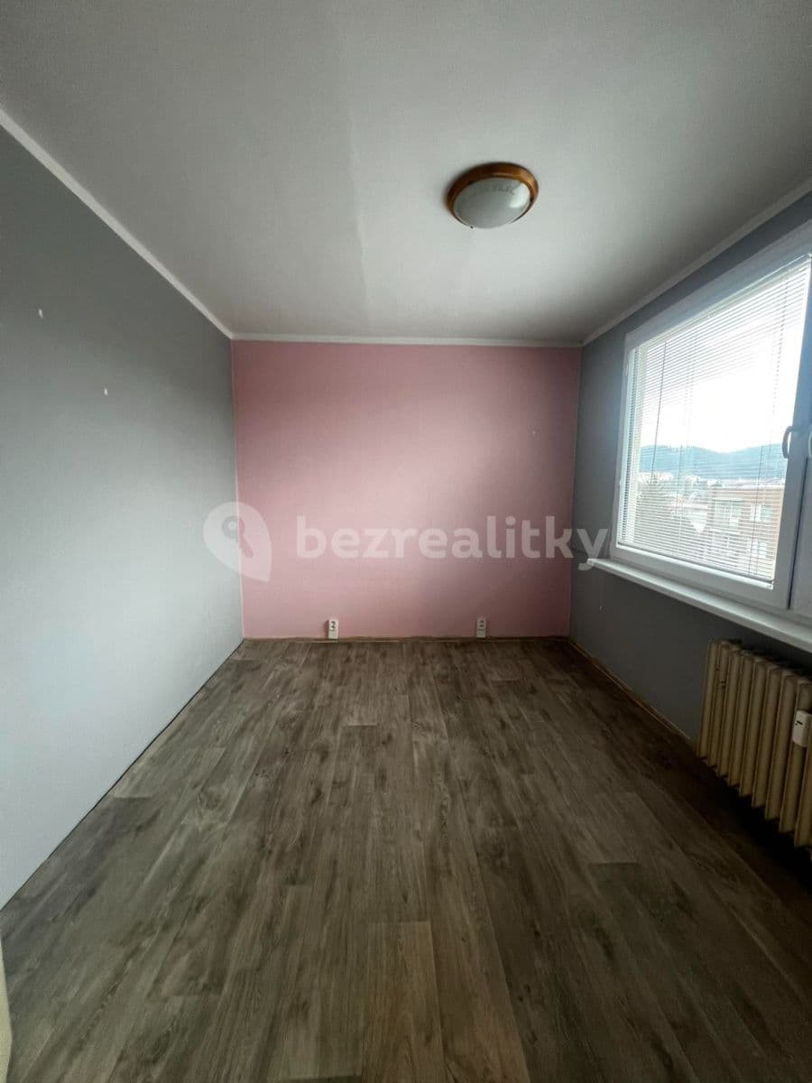 3 bedroom flat for sale, 64 m², Růžová, Děčín, Ústecký Region