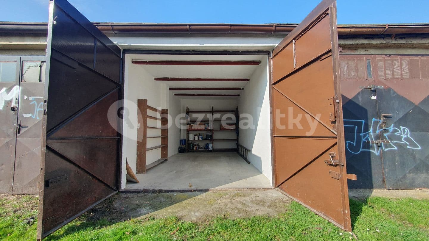 garage for sale, 19 m², Prague, Prague
