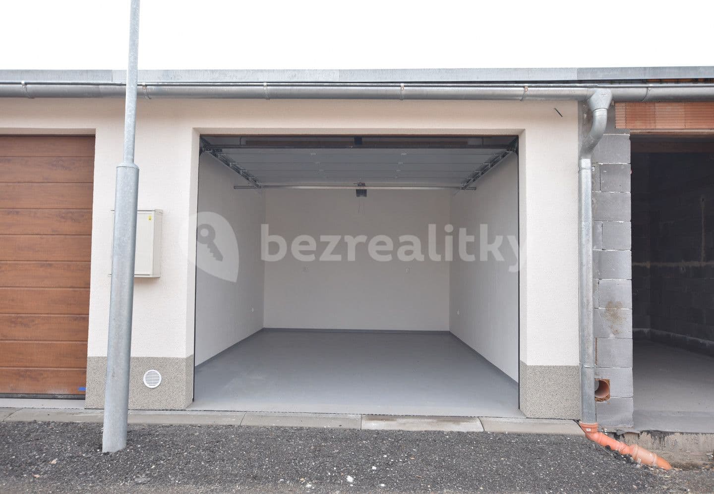 garage for sale, 23 m², Nový Bydžov, Královéhradecký Region