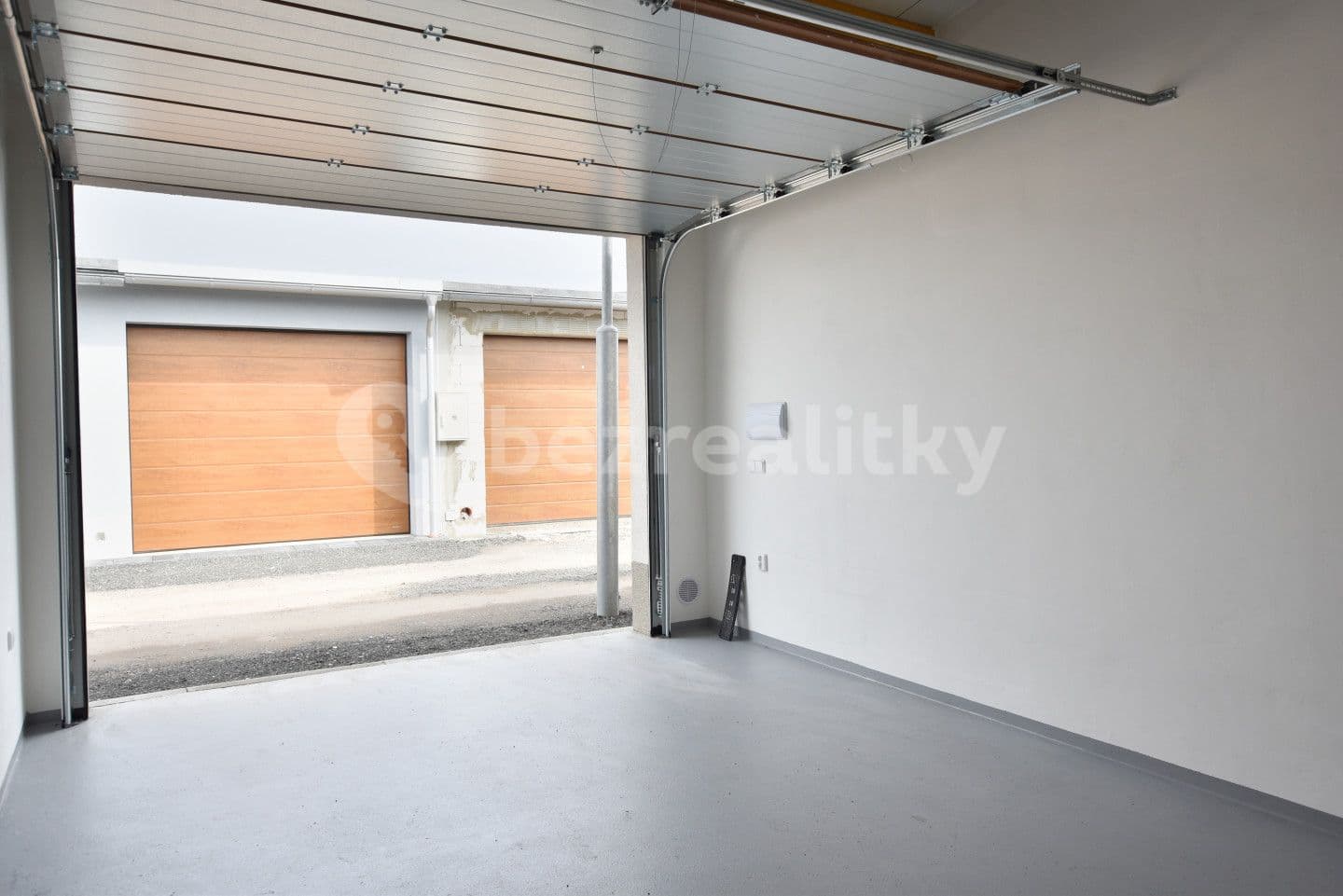 garage for sale, 23 m², Nový Bydžov, Královéhradecký Region