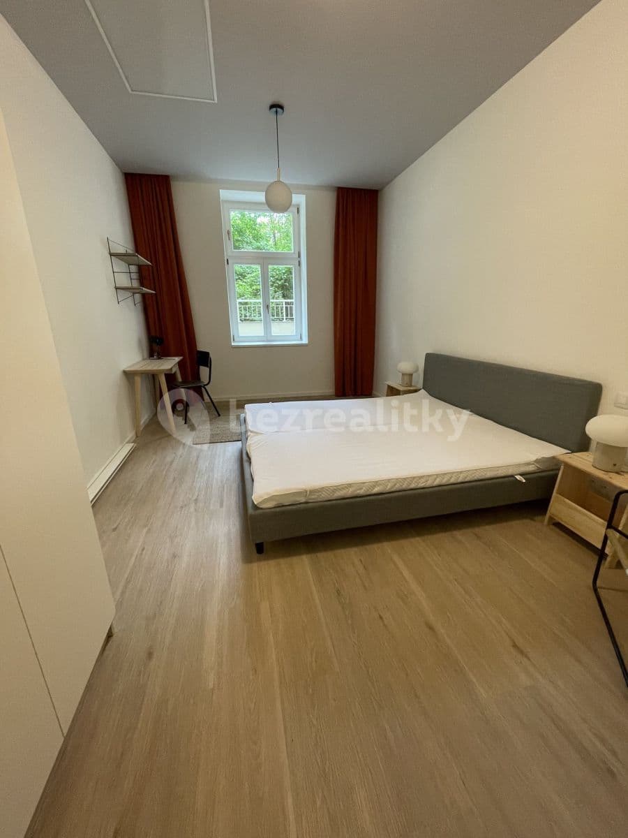 Studio flat to rent, 20 m², Chodská, Prague, Prague