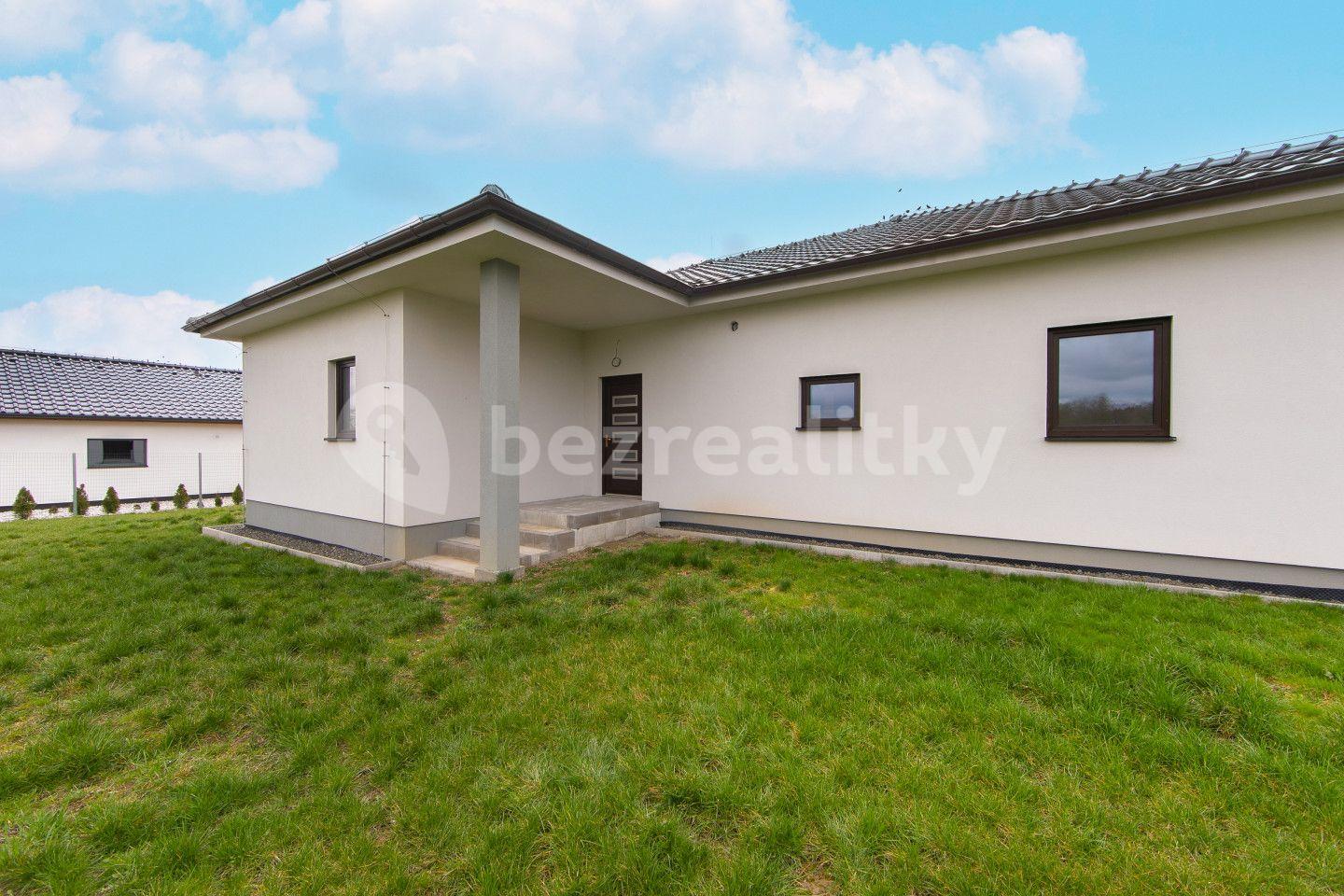 house for sale, 154 m², Lochousice, Plzeňský Region