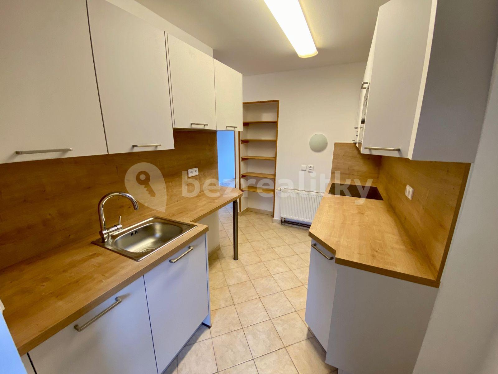 1 bedroom flat to rent, 40 m², Husova, Zlonice, Středočeský Region