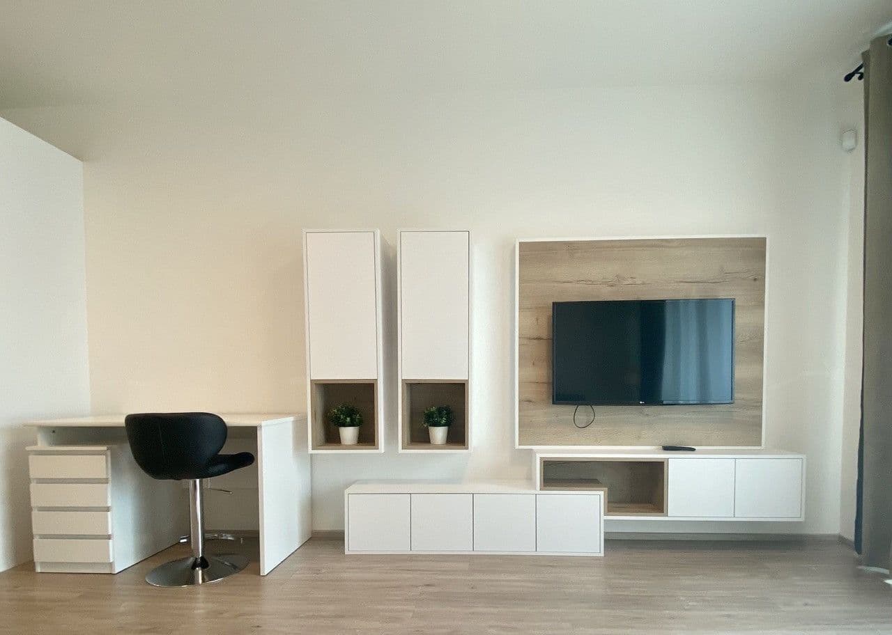 flat to rent, 34 m², Kurta Konráda, Prague, Prague