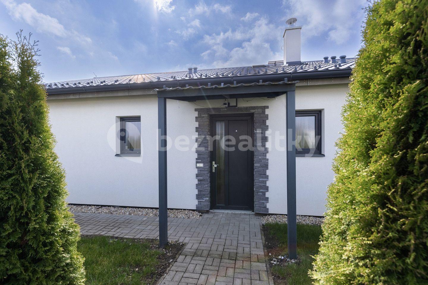 house for sale, 156 m², Opatovice nad Labem, Pardubický Region