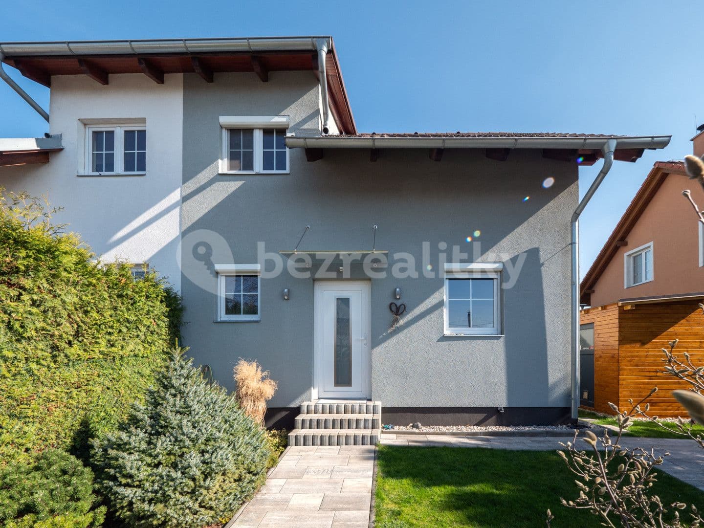 house for sale, 101 m², U Golfu, Zlonín, Středočeský Region