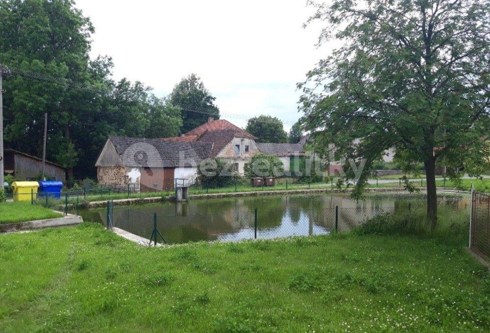 recreational property for sale, 2,545 m², Děkanovice, Středočeský Region