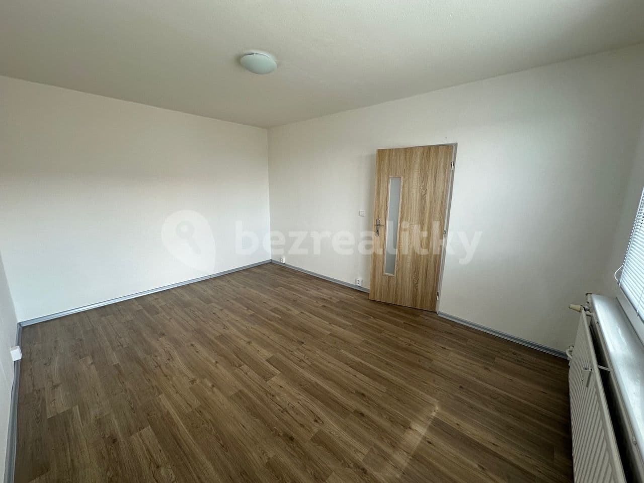1 bedroom with open-plan kitchen flat to rent, 36 m², 5. května, Česká Lípa, Liberecký Region