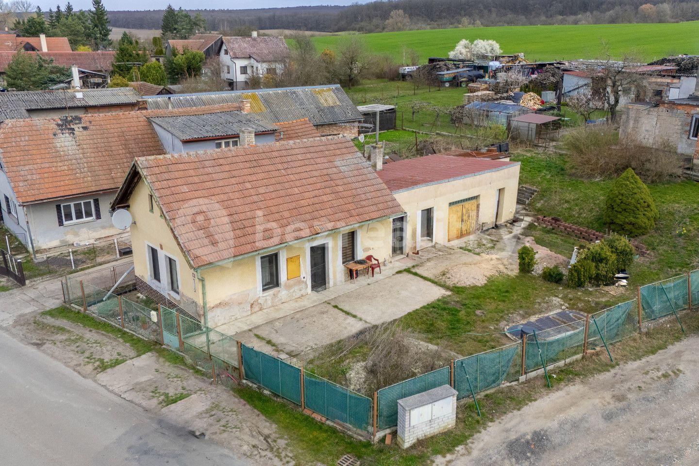 house for sale, 62 m², Chroustov, Středočeský Region