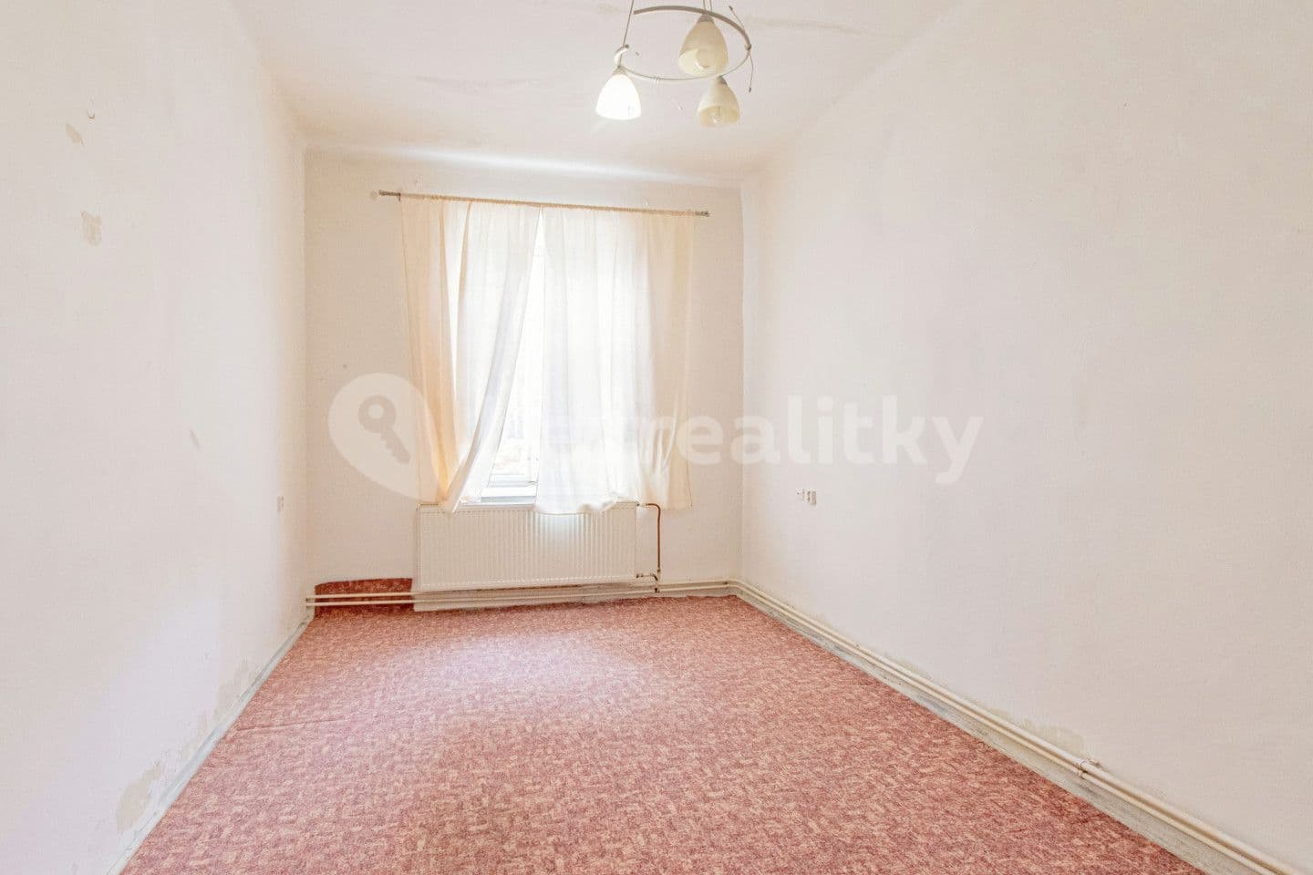 3 bedroom flat for sale, 68 m², Mikulášská, Krnov, Moravskoslezský Region