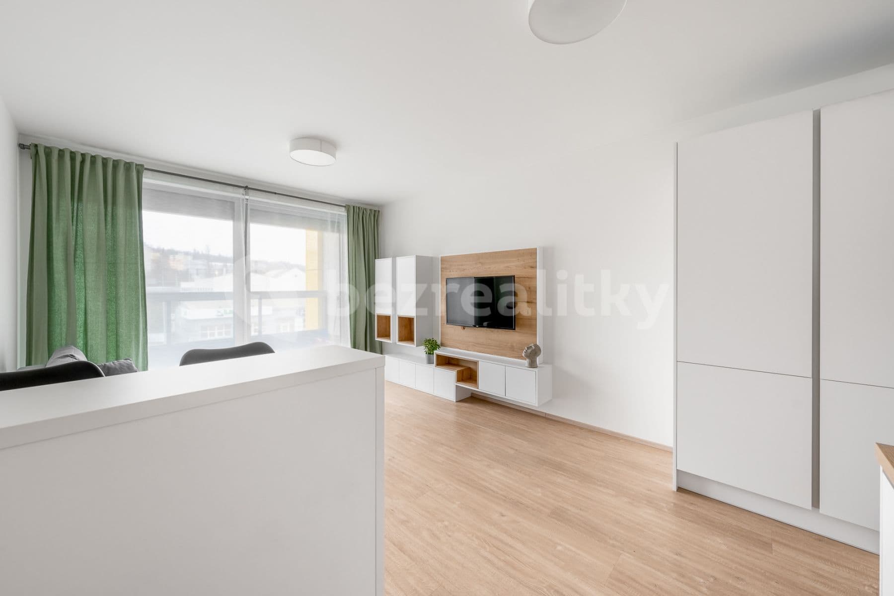 flat to rent, 34 m², Kurta Konráda, Prague, Prague