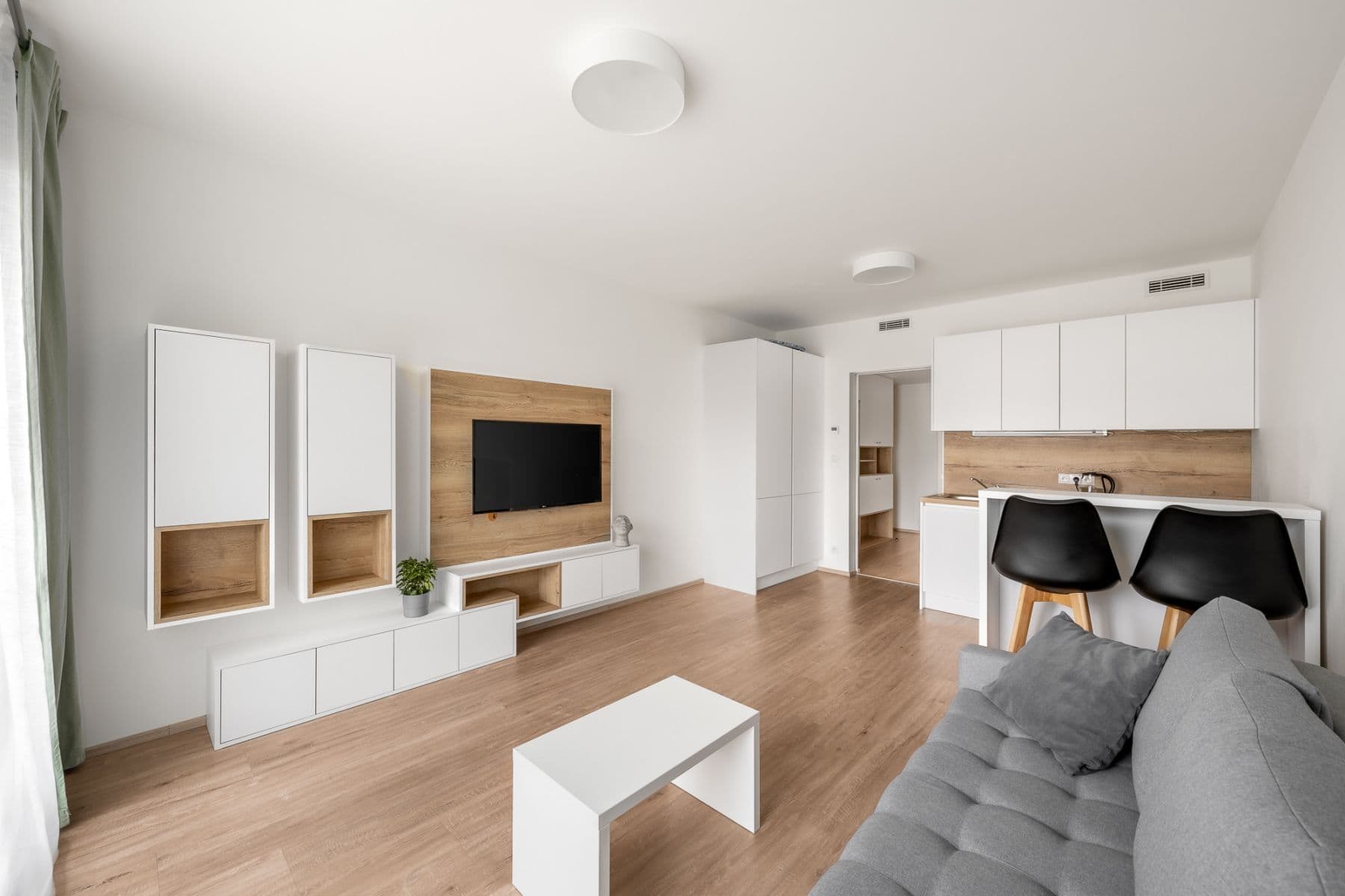 flat to rent, 34 m², Kurta Konráda, Prague, Prague